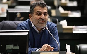 اخبار روز/بابایی کارنامی:پایگاه رفاه ایرانیان از شفافیت برخوردار نیست